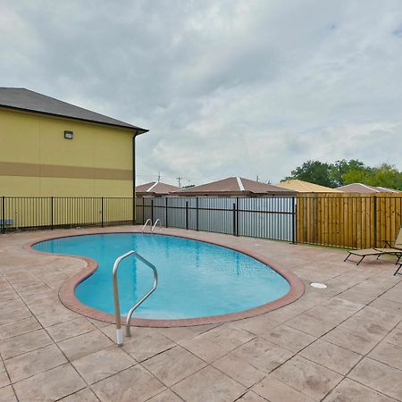 Americas Best Value Inn Lake Charles Interstate 210 Удобства фото